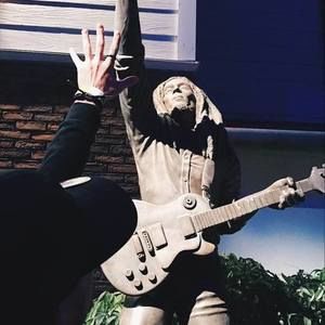 Meet your Posher, Justin